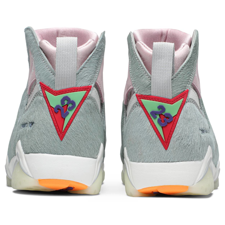 Tenis Jordan 7 Hare 2.0 Neutral Grey