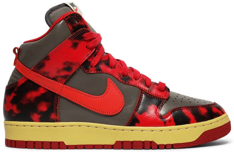 Tenis Nike Dunk High 1985 Red Acid Wash