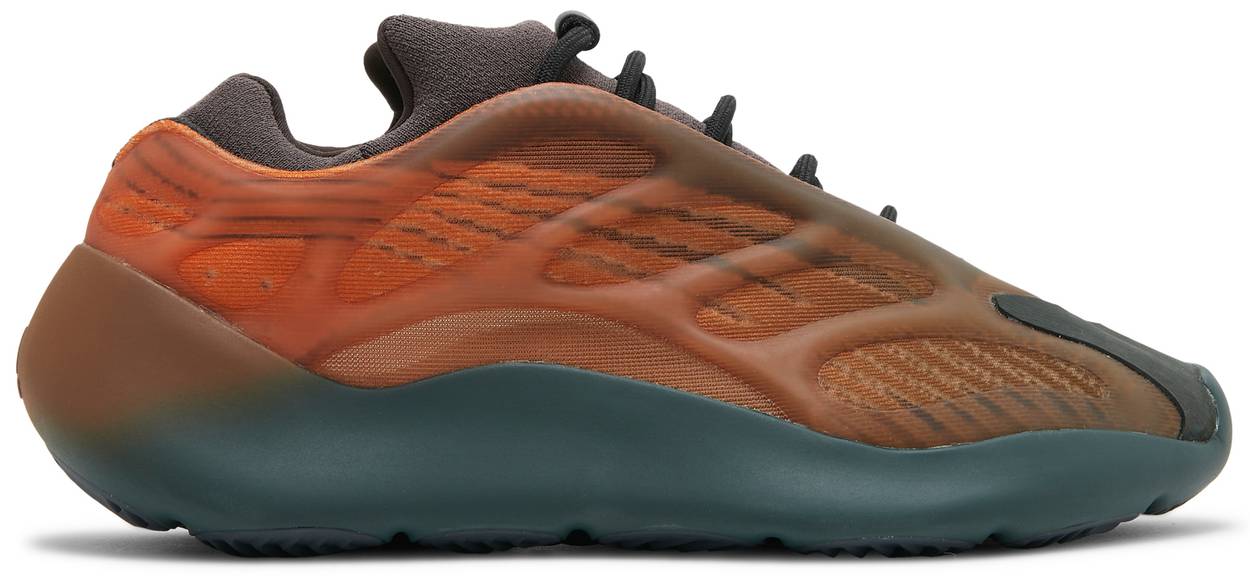 Tenis Yeezy 700 V3 Copper Fade