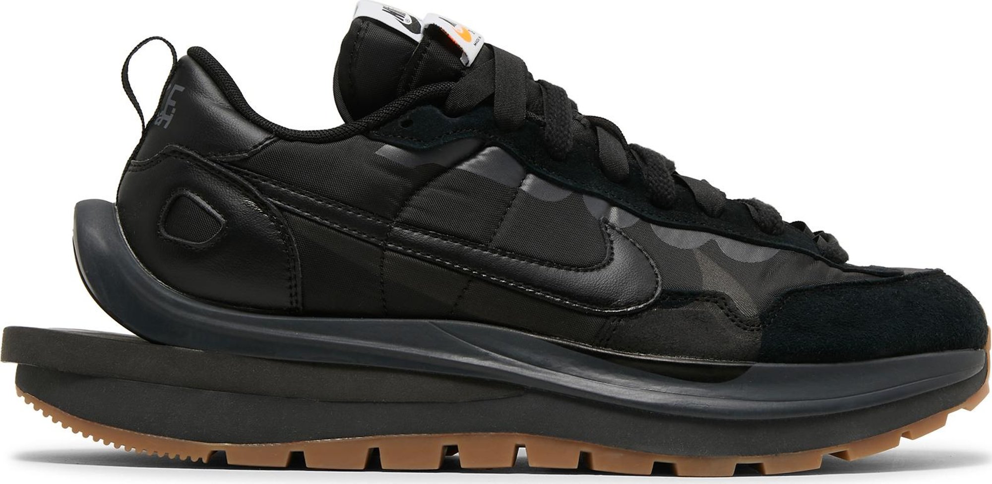 Tenis Nike Vaporwaffle Sacai Black Gum