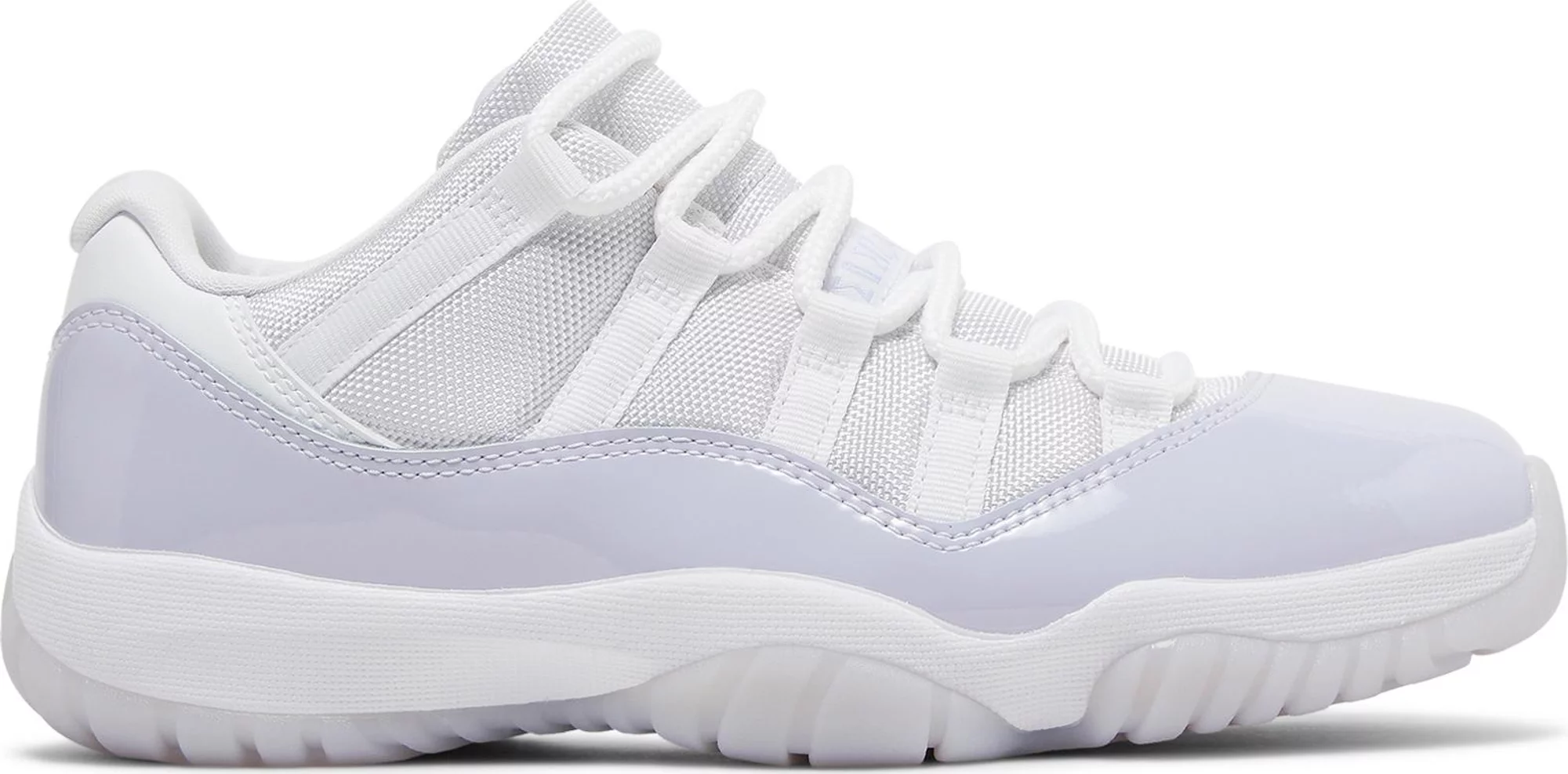 Tenis Jordan 11 Low Pure Violet