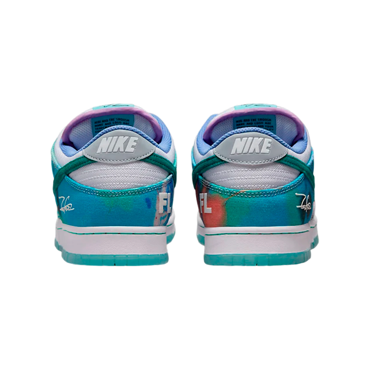 TENIS NIKE SB DUNK LOW FUTURA LABORATORIES BLEACHED AQUA