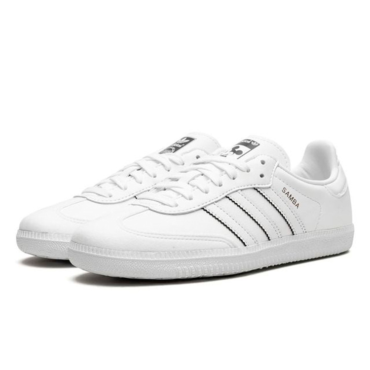 TENIS ADIDAS SAMBA VEGAN DISNEY MICKEY
