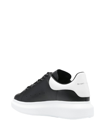 TENIS ALEXANDER MCQUEEN OVERSIZED WHITE BLACK