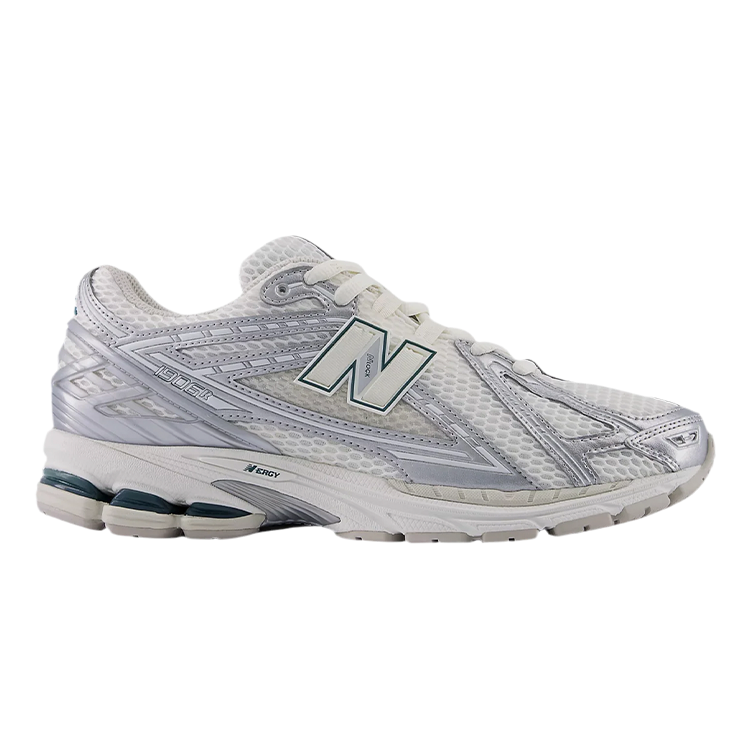 TENIS NEW BALANCE 1906R SILVER METALLIC SEA SALT 