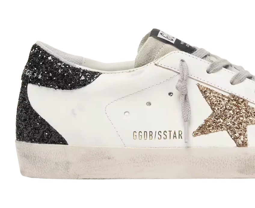 TENIS GOLDEN GOOSE SUPER-STAR IN NAPPA LEATHER WITH GOLD GLITTER STAR AND BLACK GLITTER