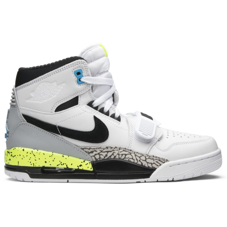 Tenis Jordan Legacy 312 Command Force Volt
