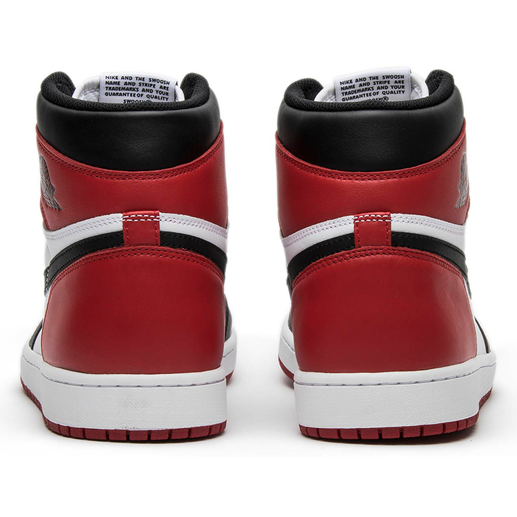 Tenis Air Jordan 1 High Black Toe (2016)